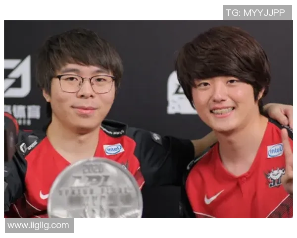 全明星赛精彩回顾：V5战队展现强大实力与团队默契